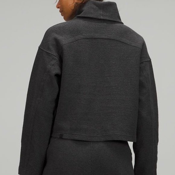 Lululemon Rubbed Funnel Neck Pullover Heathered Black - Picture 2 of 7